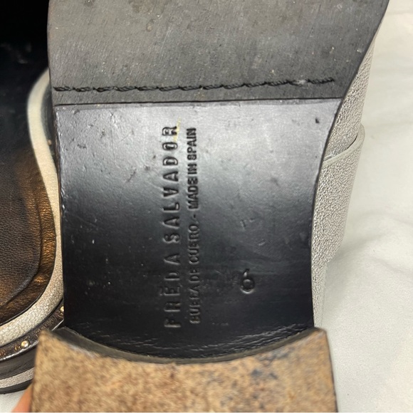 Freda Salvador Metallic Keen Mule - Picture 11 of 16